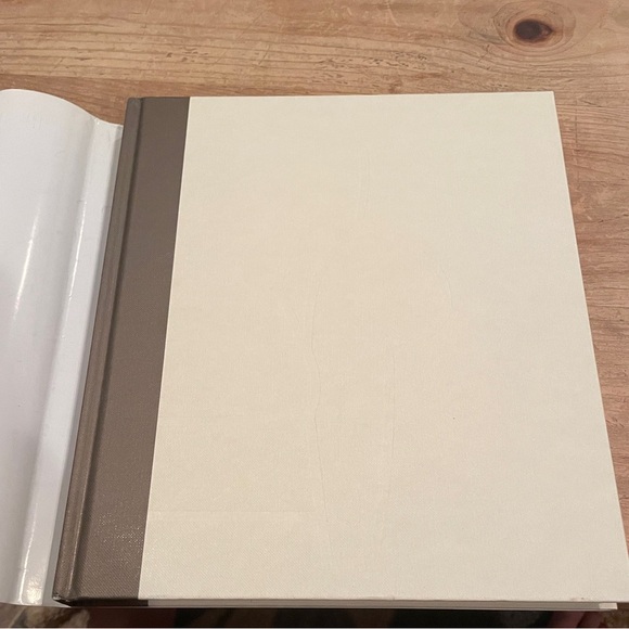 NWT Pottery Barn Living Rooms Ideas and Inspiration Book - Picture 8 of 8